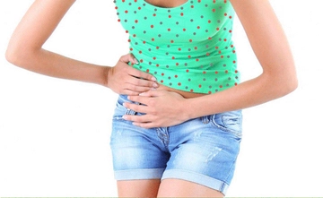 Sol Yumurtalık Ağrısı Kadın Belirtileri ve Tedavisi